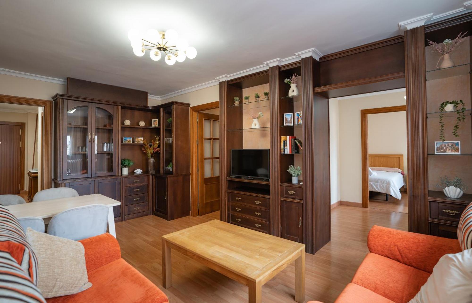 Cuarteles By Dossan Apartment Malaga Exterior photo