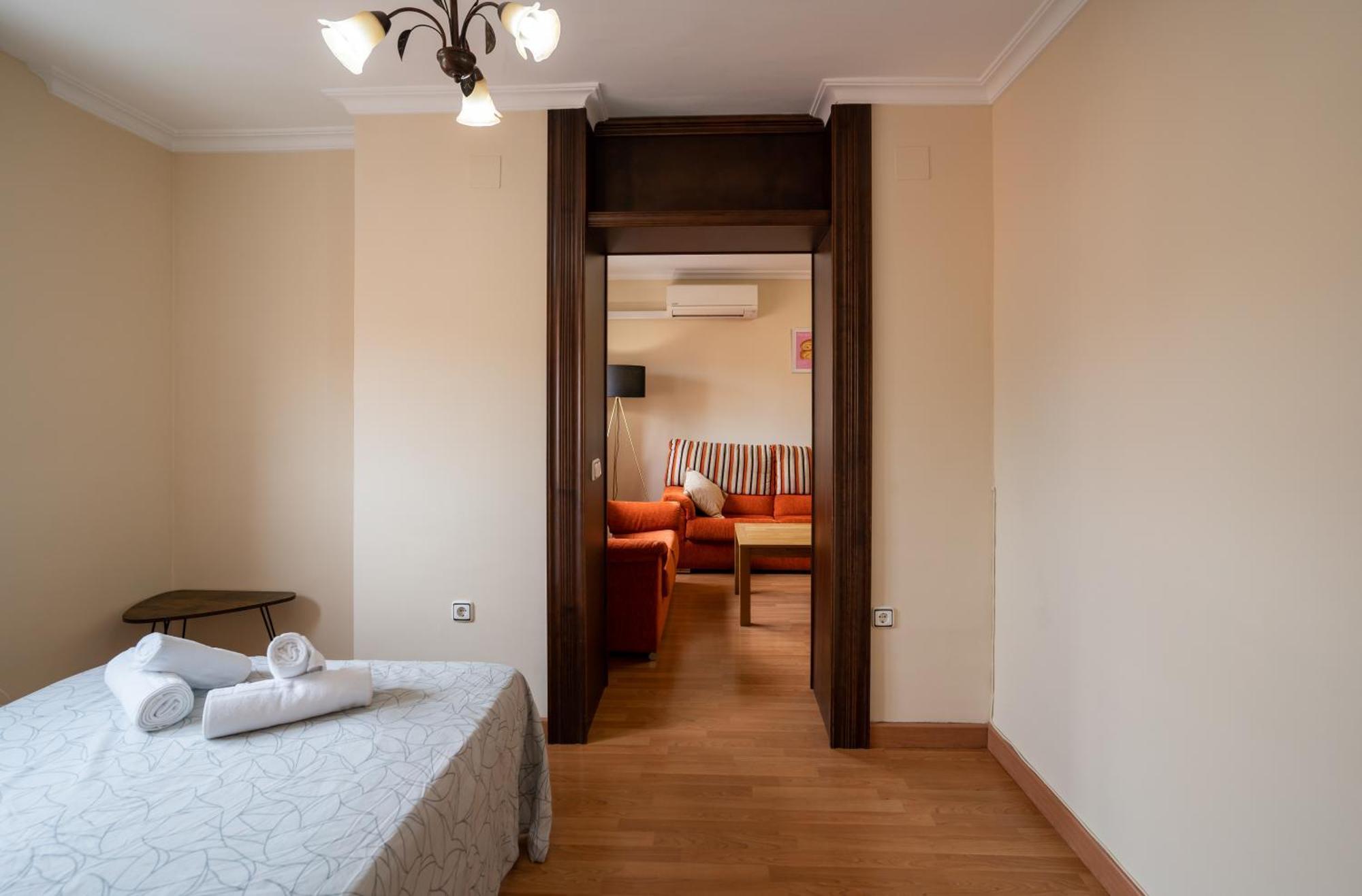 Cuarteles By Dossan Apartment Malaga Exterior photo
